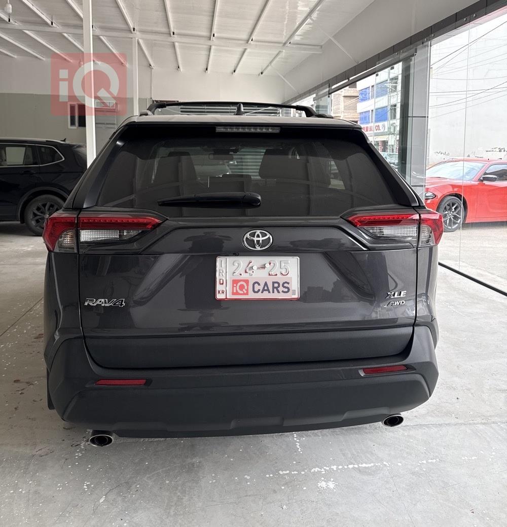 تويوتا راف 4